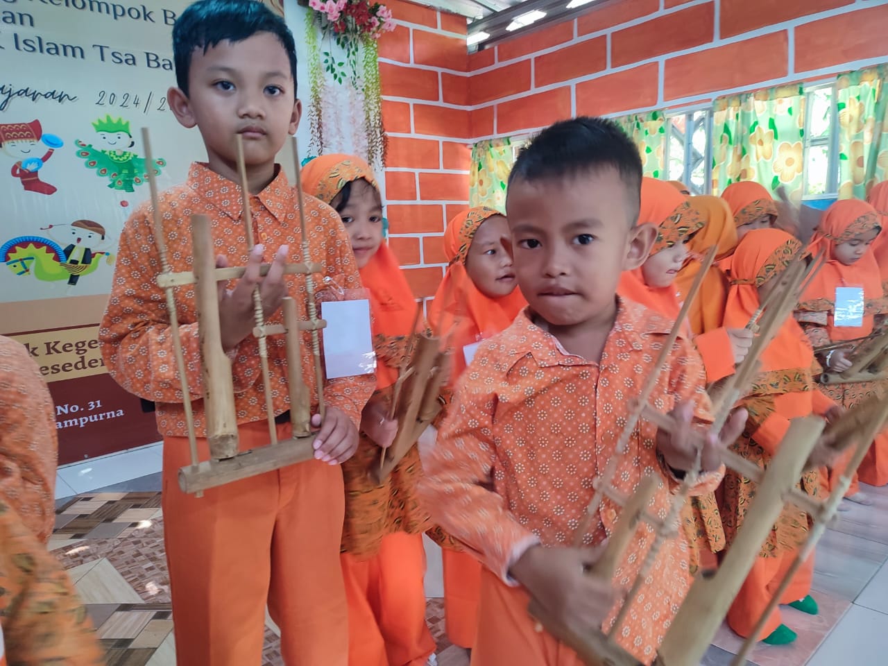 Kegiatan Ekstrakulikuler Angklung