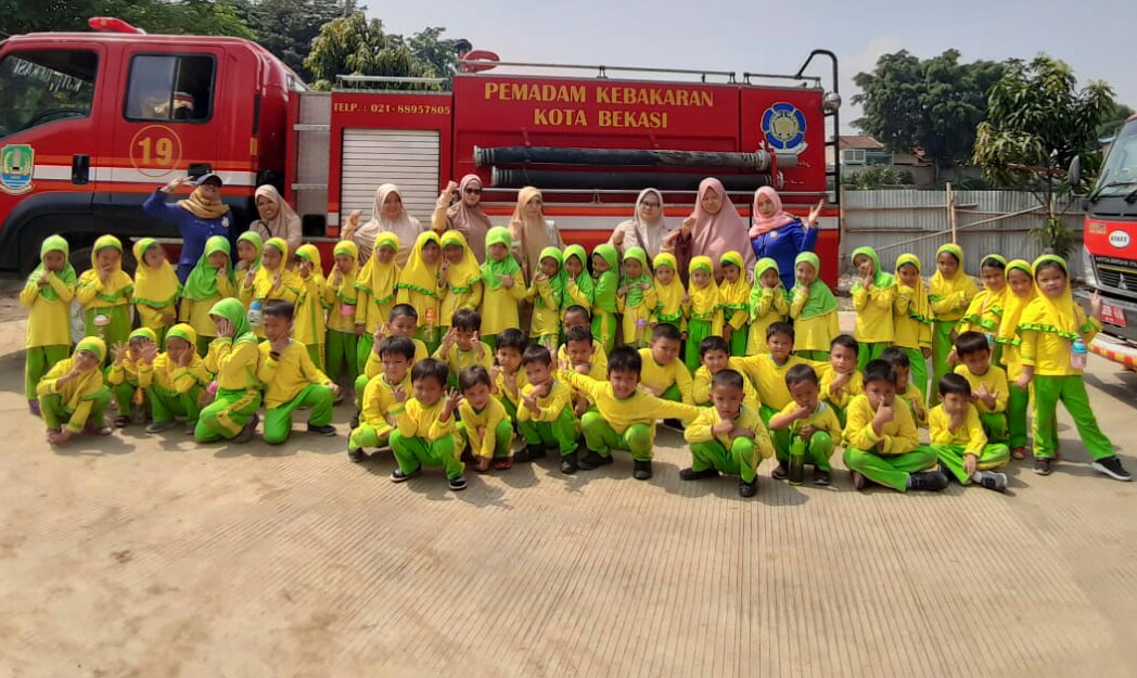 Kunjungan Edukasi ke Dinas Pemadam Kebakaran Kota Bekasi